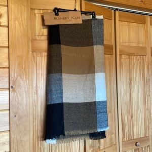 Blanket scarf